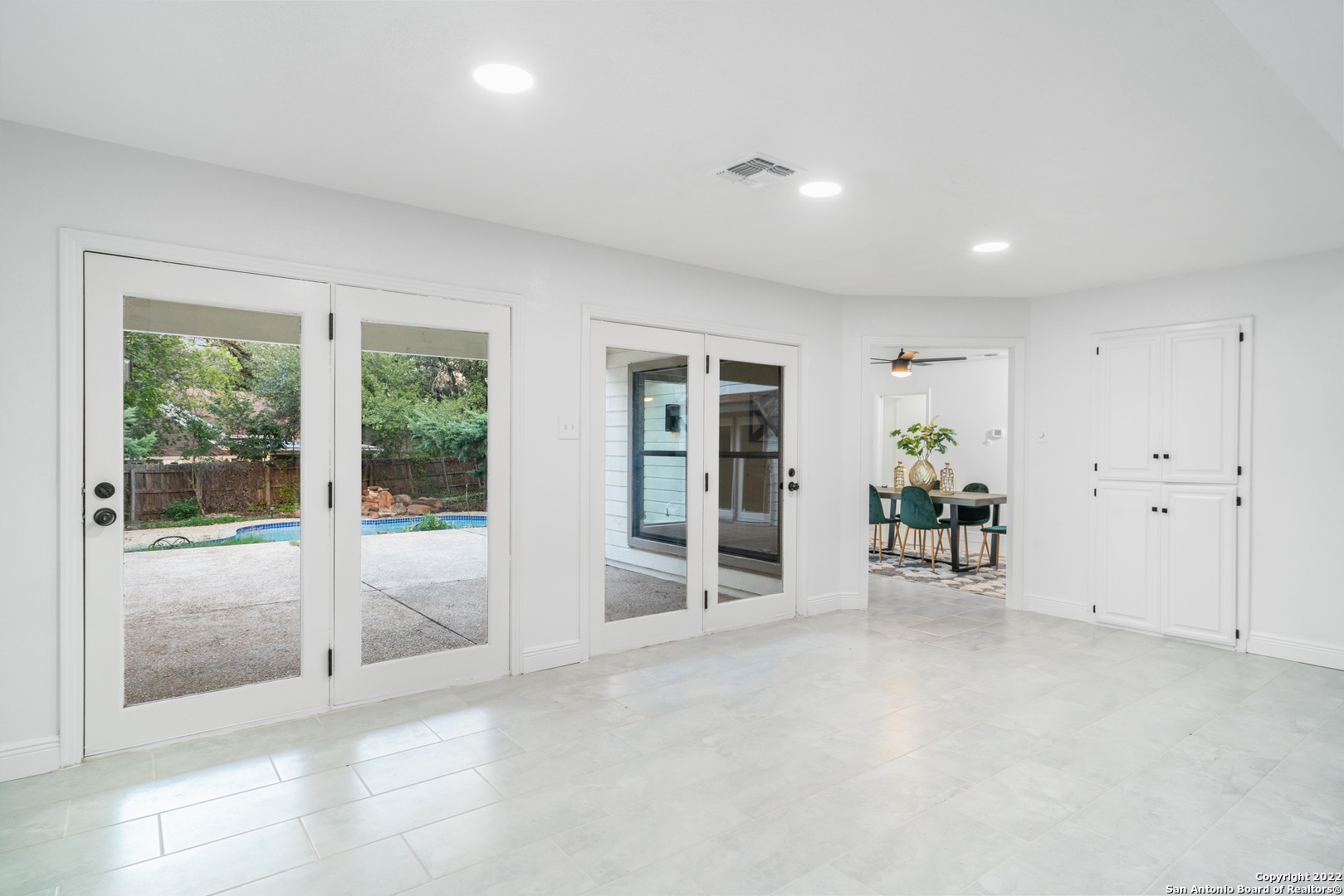 327 Woodway Forest Dr , San Antonio, TX, 78216 | 1635051 | Realty Texas LLC