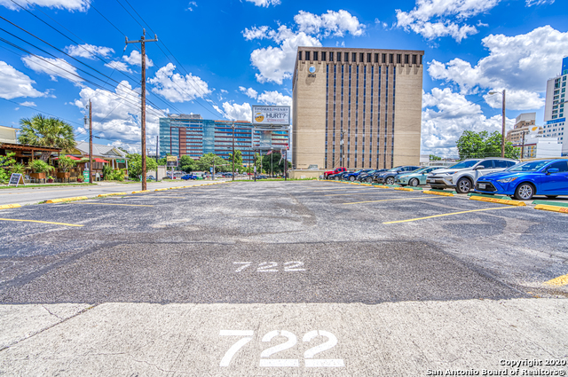 722 Augusta St , San Antonio, TX, 78215 | 1462359 | Realty Texas LLC