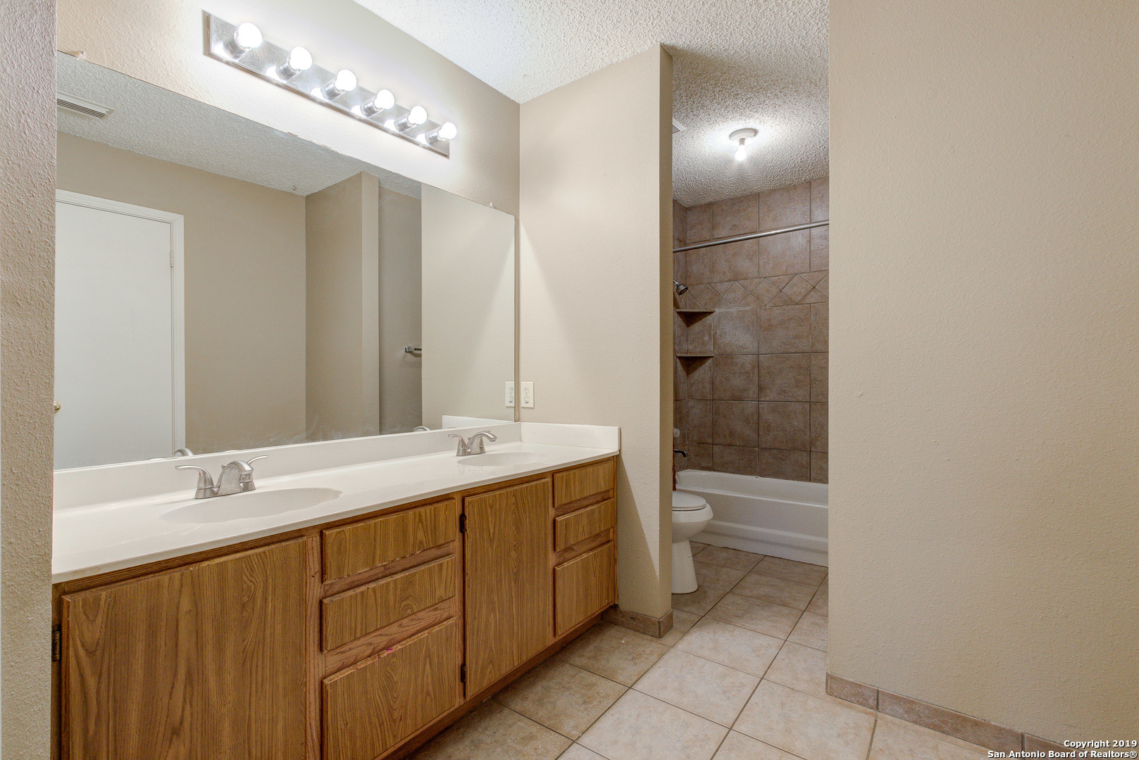 13139 Woller Valley , San Antonio, TX, 78242 | 1426455 | Realty Texas LLC