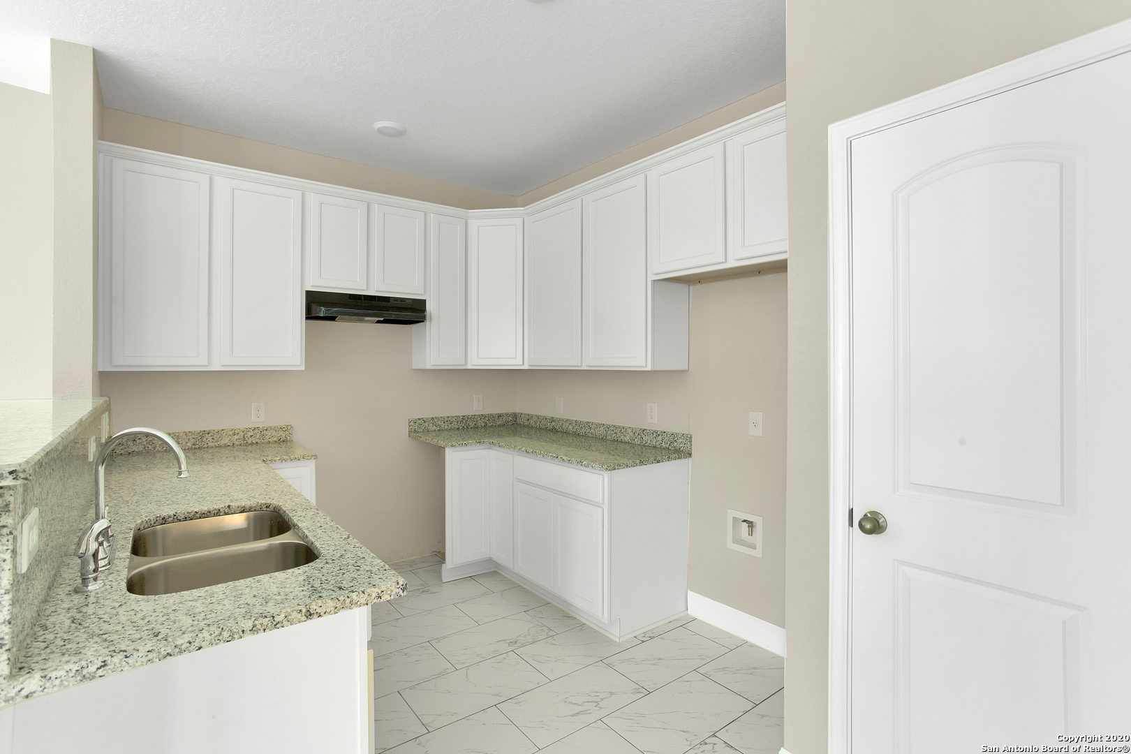 451 Lincolnshire Dr , San Antonio, TX, 78220 | 1448144 | Realty Texas LLC