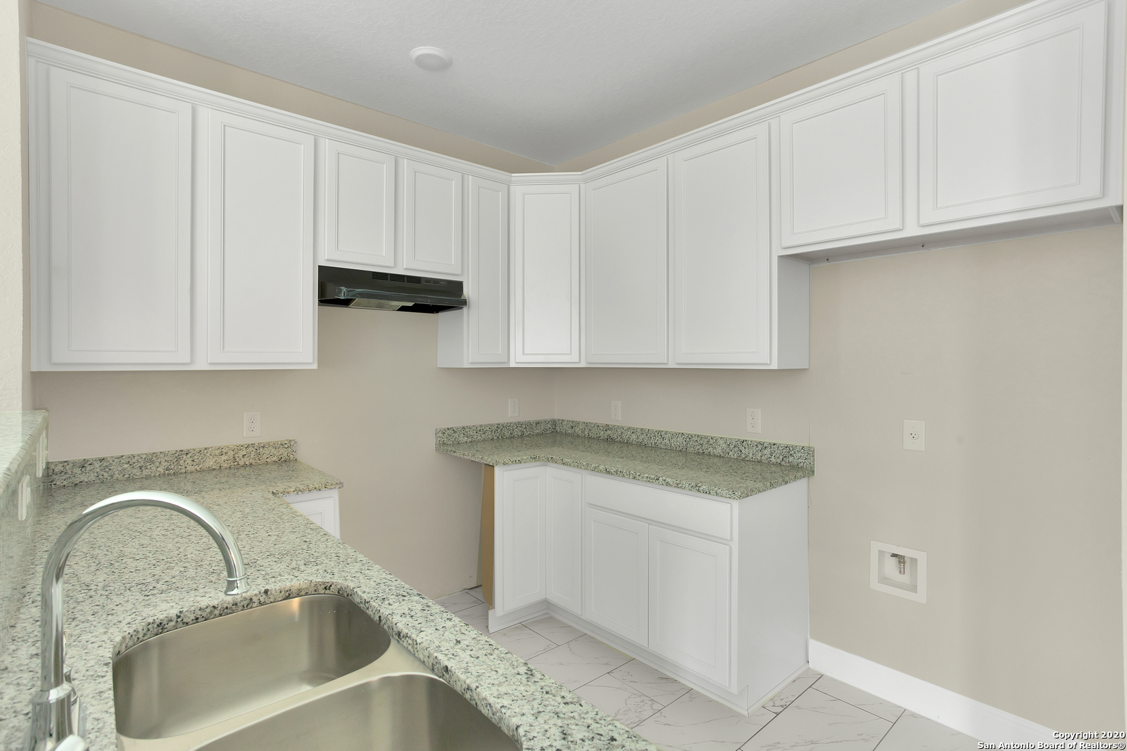 451 Lincolnshire Dr , San Antonio, TX, 78220 | 1448144 | Realty Texas LLC