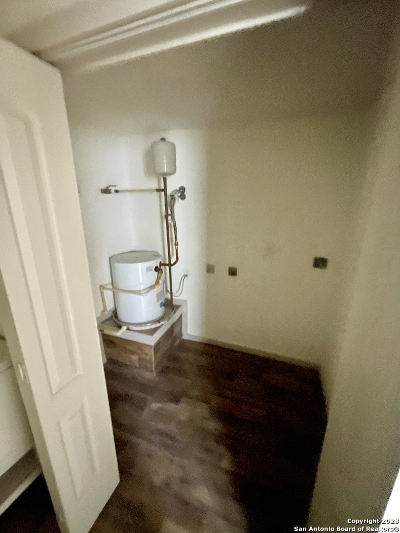 712 Torreon , San Antonio, TX, 78207 | 1725300 | Realty Texas LLC