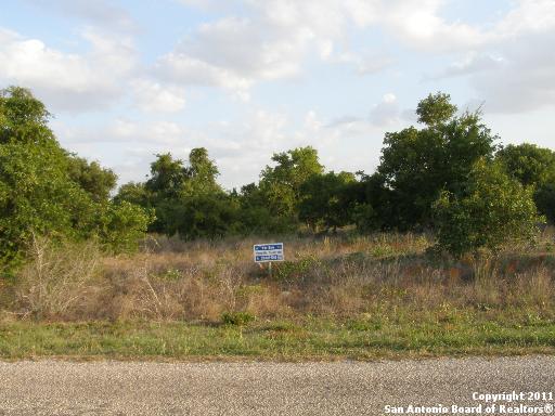291 Broken Arrow , Floresville, TX, 78114 | 963609 | Realty Texas LLC