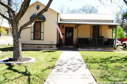 771 W Mill St , New Braunfels, TX, 78130-5540 | 990359 | Realty Texas LLC