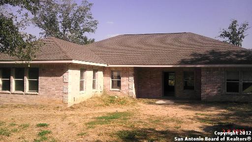 135 Black Jack Rd , La Vernia, TX, 78121-4570 | 959756 | Realty Texas LLC