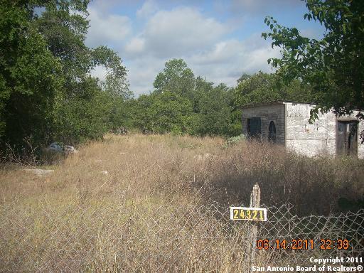 24429 S Us Highway 281 , San Antonio, TX, 78264-9299 | 916692 | Realty Texas LLC
