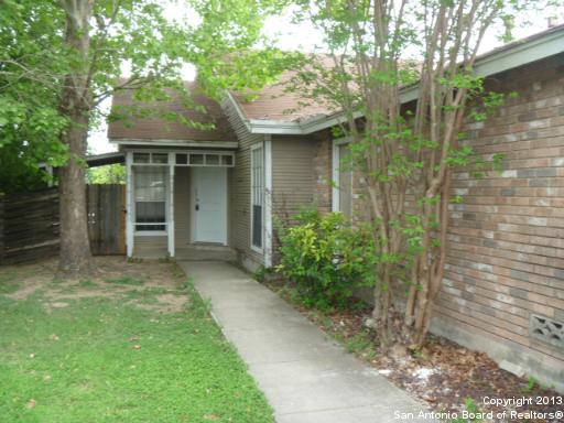 8902 Fall River Dr , San Antonio, TX, 78250-5004 | 996602 | Realty Texas LLC