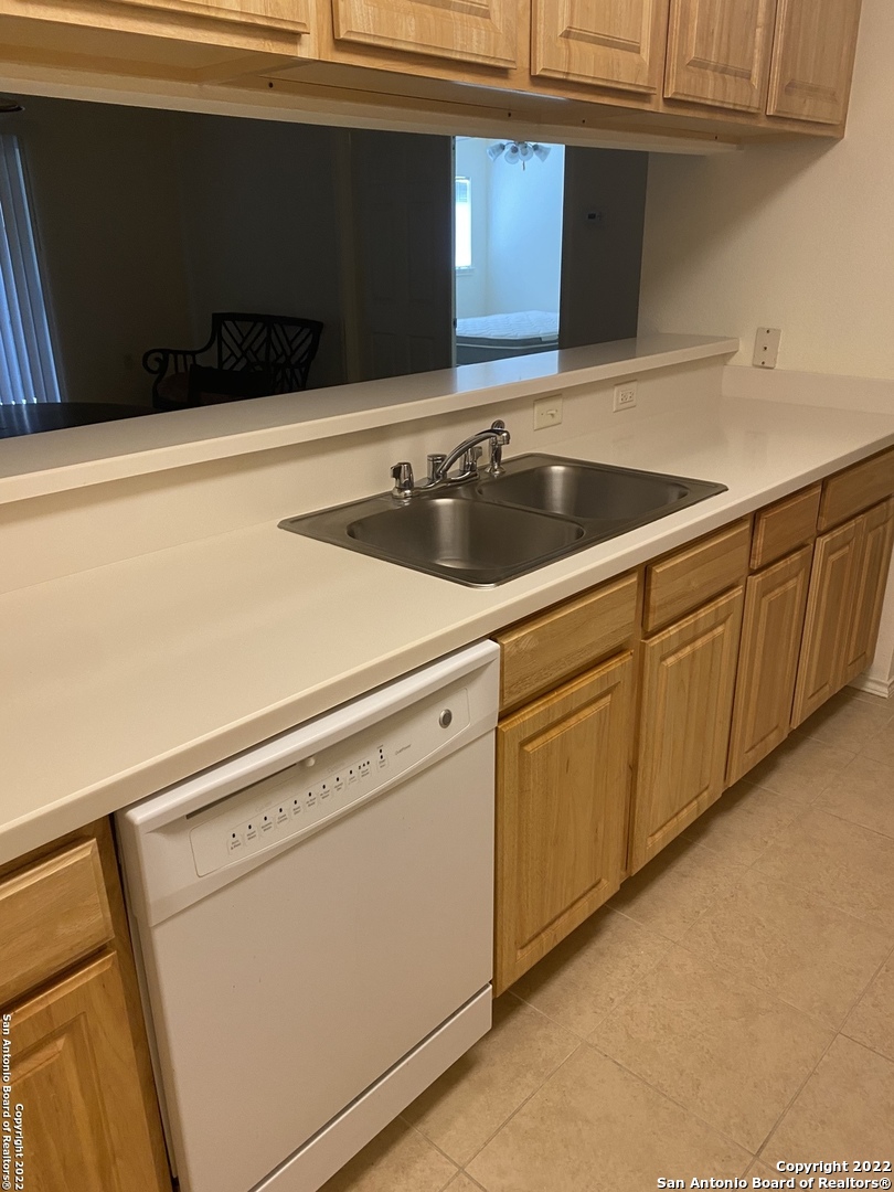 4111 Medical Dr 101b , San Antonio, TX, 78229 | 1726696 | Realty Texas LLC
