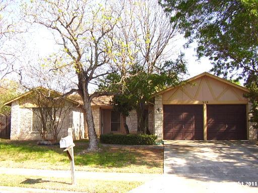 7450 High Stepper Ln , San Antonio, TX, 78240-3237 | 1070086 | Realty Texas LLC