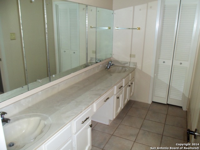 10110 Grand Park Dr , San Antonio, TX, 78239 | 1058459 | Realty Texas LLC