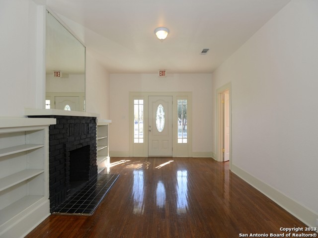 821 E Quincy Street , San Antonio, TX, 78215 | 1034250 | Realty Texas LLC