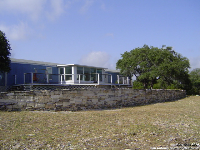 440 View Ridge Rd , Pipe Creek, TX, 78063 | 1068729 | Realty Texas LLC