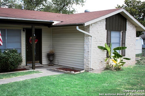 12202 Hollow Glen St , San Antonio, TX, 78233-2801 | 1069260 | Realty Texas LLC