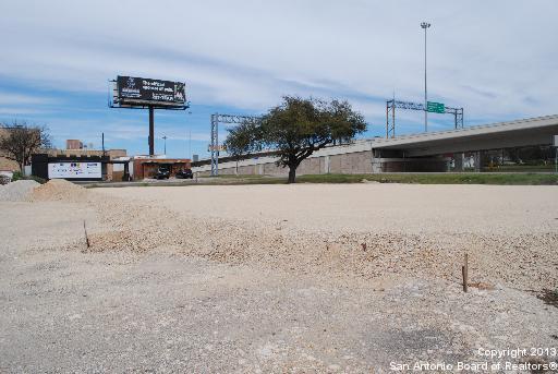 1100 Fredericksburg Rd , San Antonio, TX, 78201 | 987233 | Realty Texas LLC