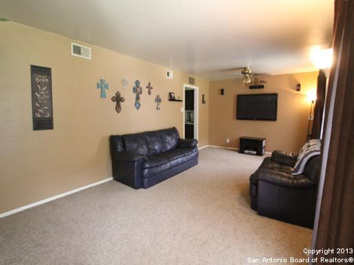 1018 Mt Eden Dr , San Antonio, TX, 78213 | 1034621 | Realty Texas LLC