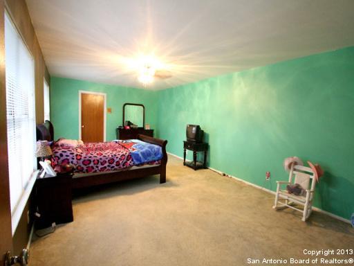 1018 Mt Eden Dr , San Antonio, TX, 78213 | 1034621 | Realty Texas LLC