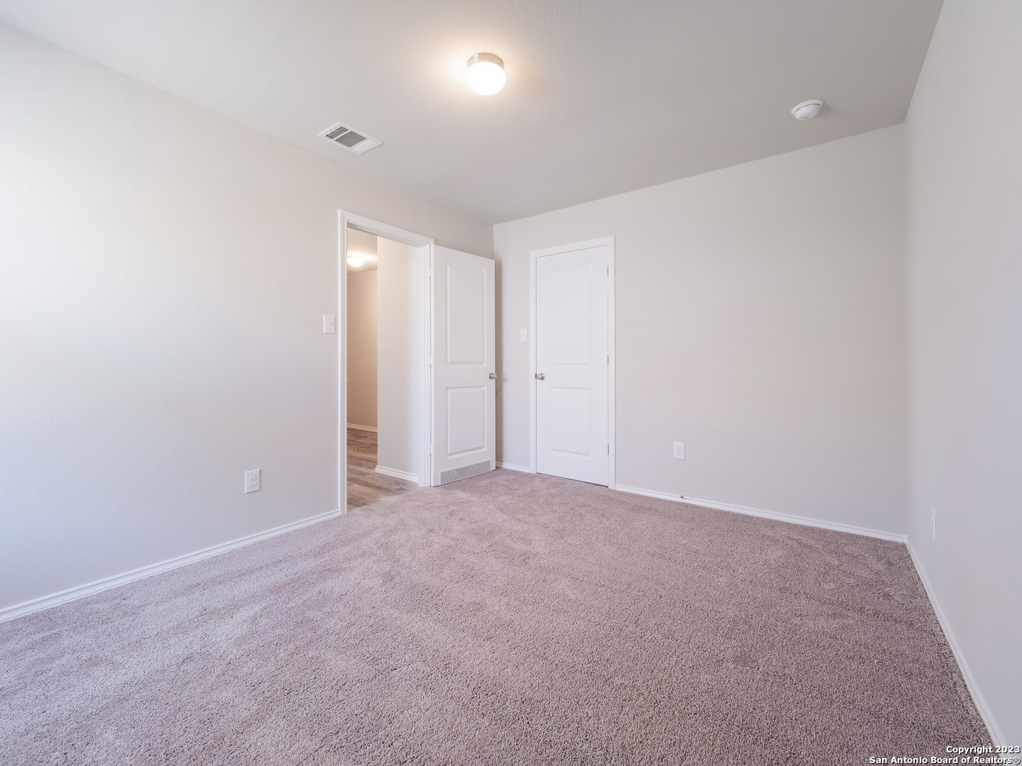 13726 Submarine Cove , San Antonio, TX, 78223 | 1728445 | Realty Texas LLC