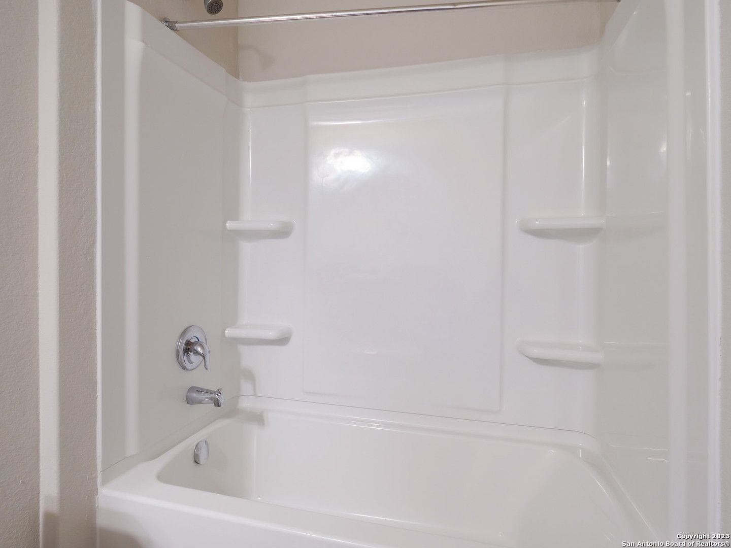 13726 Submarine Cove , San Antonio, TX, 78223 | 1728445 | Realty Texas LLC