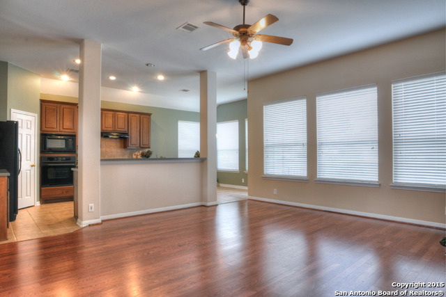 410 Persimmon Trail , San Antonio, TX, 78256 | 1116754 | Realty Texas LLC