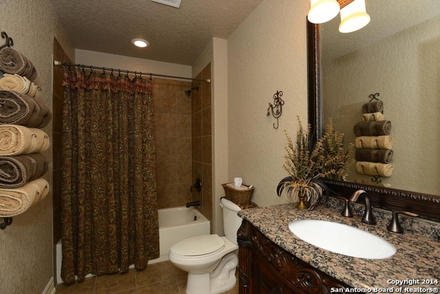 6131 Royal Ridge Dr , San Antonio, TX, 78239 | 1064557 | Realty Texas LLC