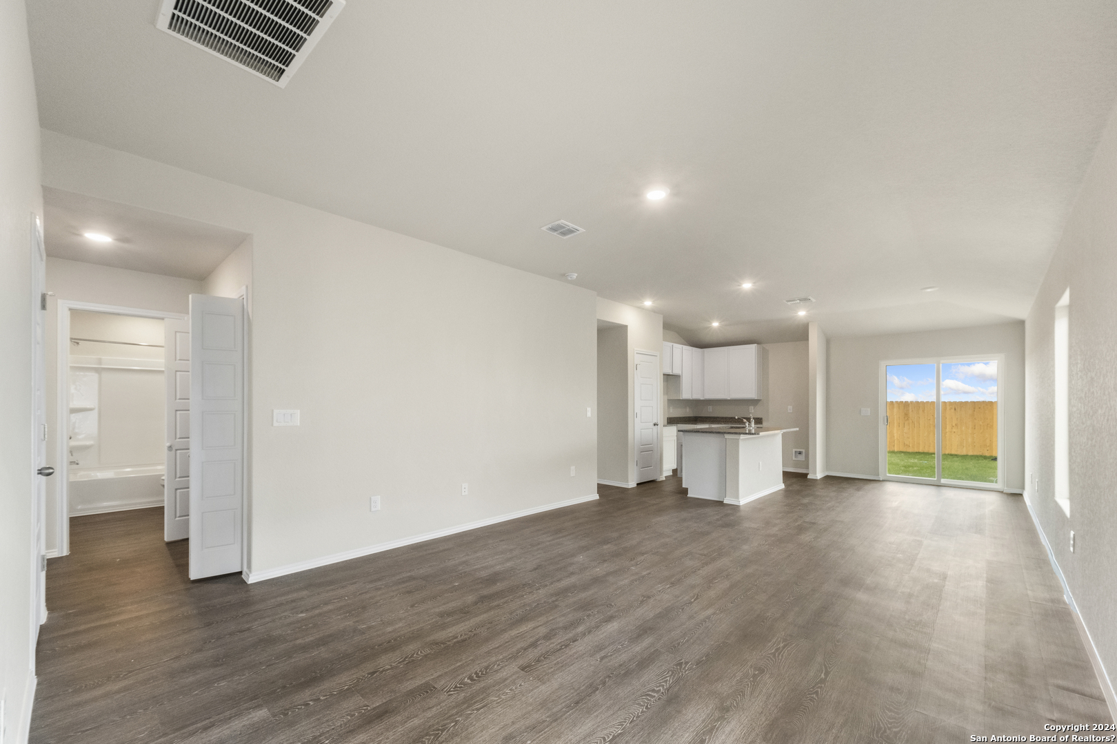 9713 Ebony Place , San Antonio, TX, 78223 | 1730257 | Realty Texas LLC