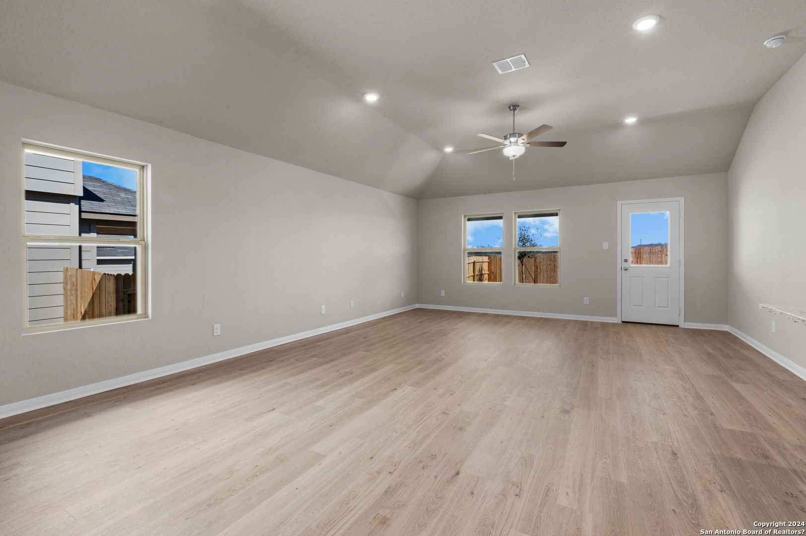 8424 Aloe Vera Trace , San Antonio, TX, 78222 | 1732134 | Realty Texas LLC