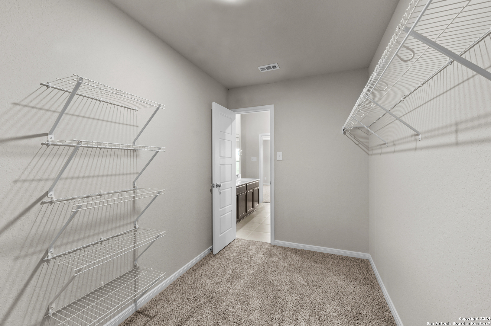 8424 Aloe Vera Trace , San Antonio, TX, 78222 | 1732134 | Realty Texas LLC