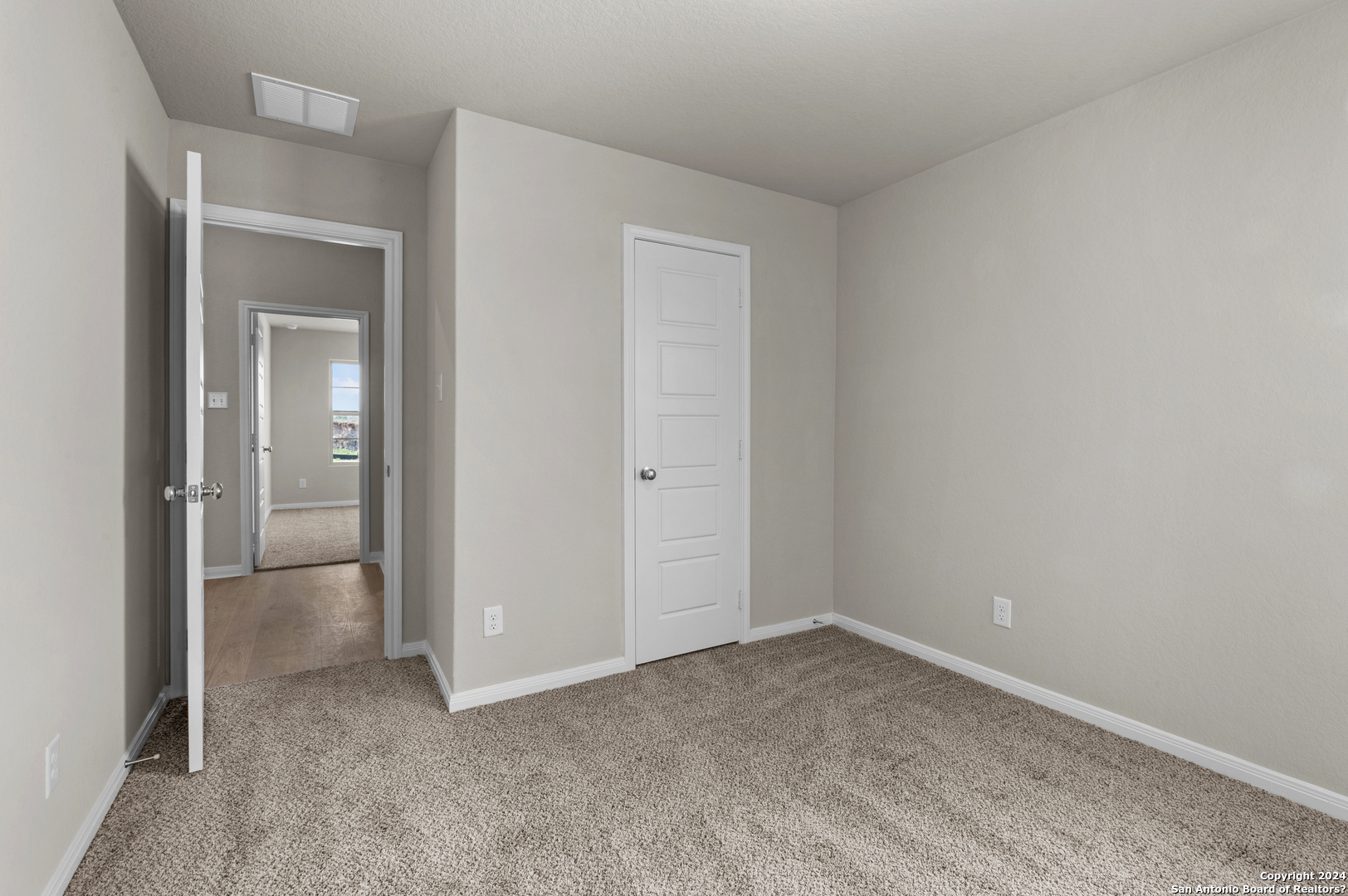 8424 Aloe Vera Trace , San Antonio, TX, 78222 | 1732134 | Realty Texas LLC