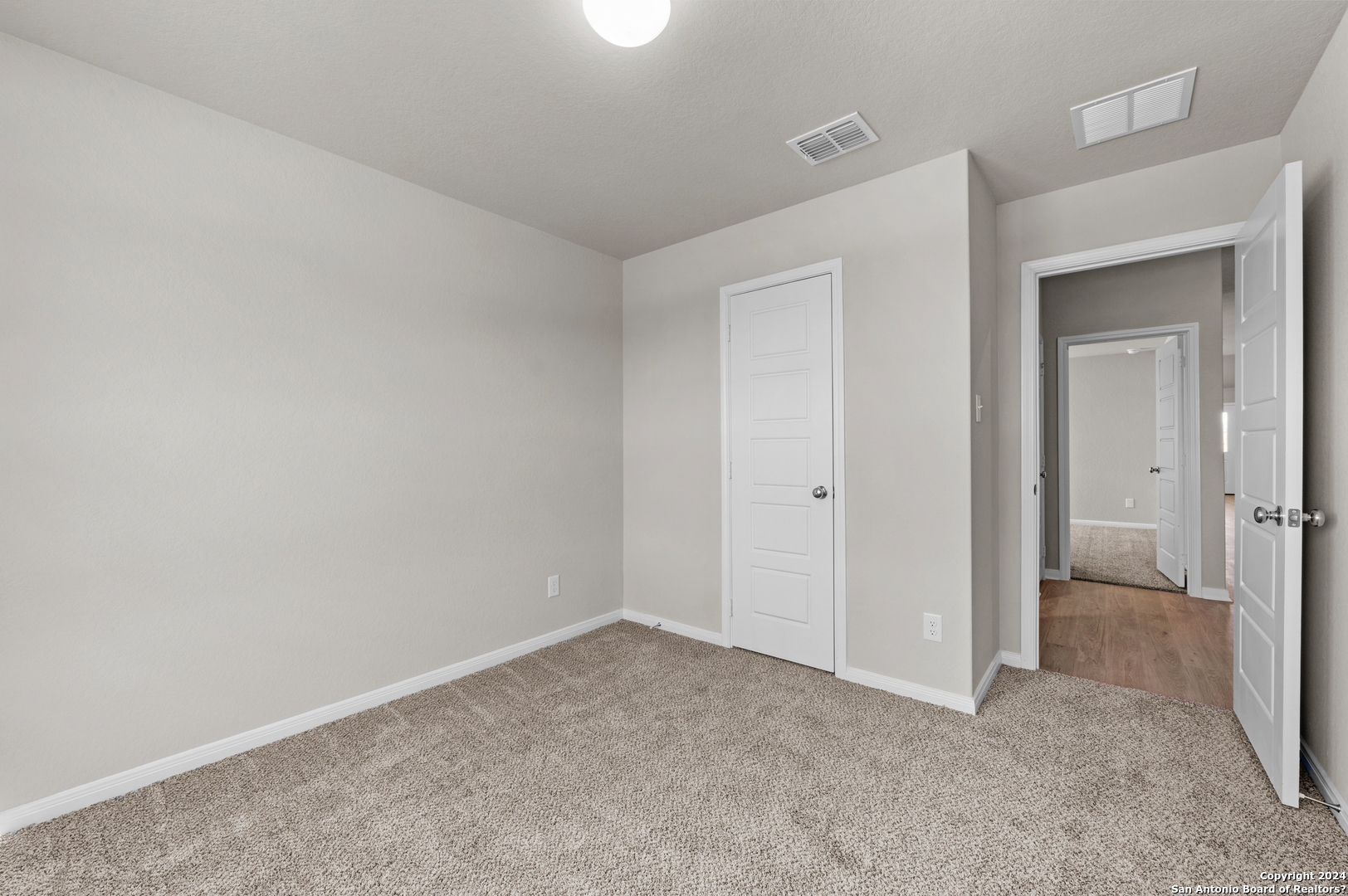 8424 Aloe Vera Trace , San Antonio, TX, 78222 | 1732134 | Realty Texas LLC