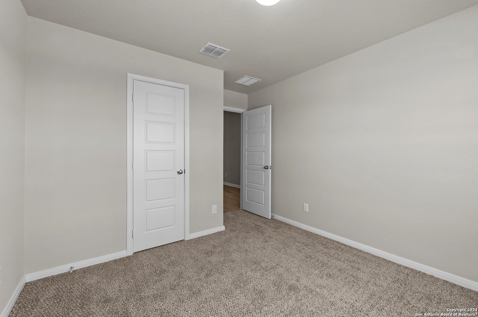 8424 Aloe Vera Trace , San Antonio, TX, 78222 | 1732134 | Realty Texas LLC