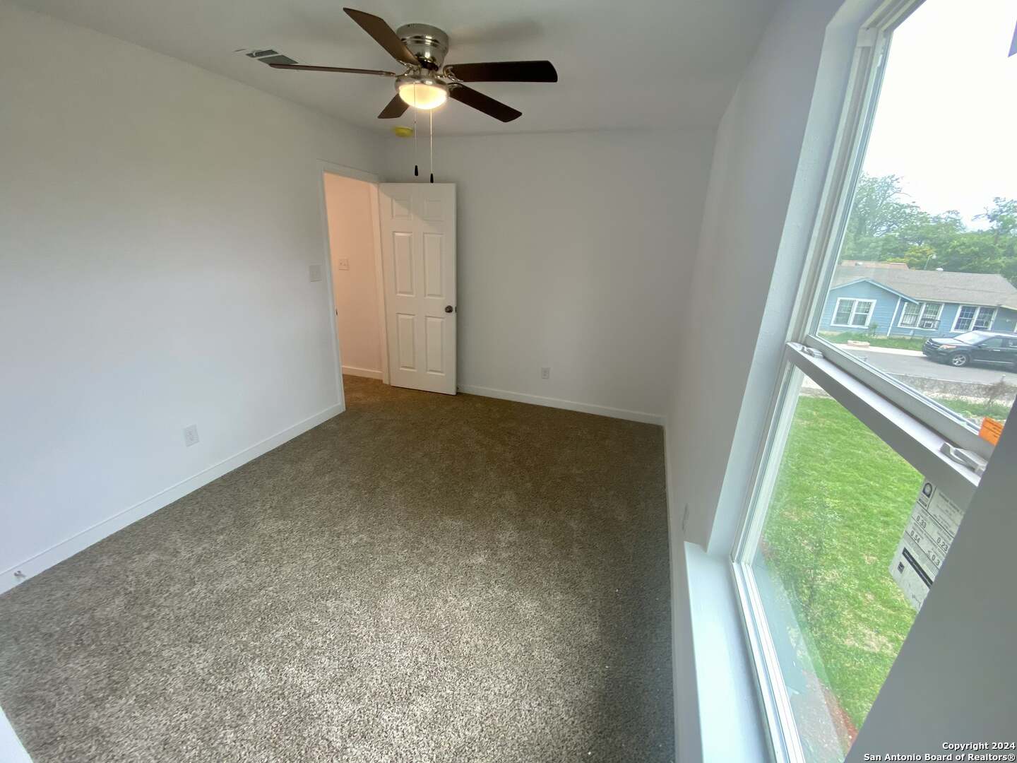 143 Huntington , San Antonio, TX, 78207 | 1734899 | Realty Texas LLC