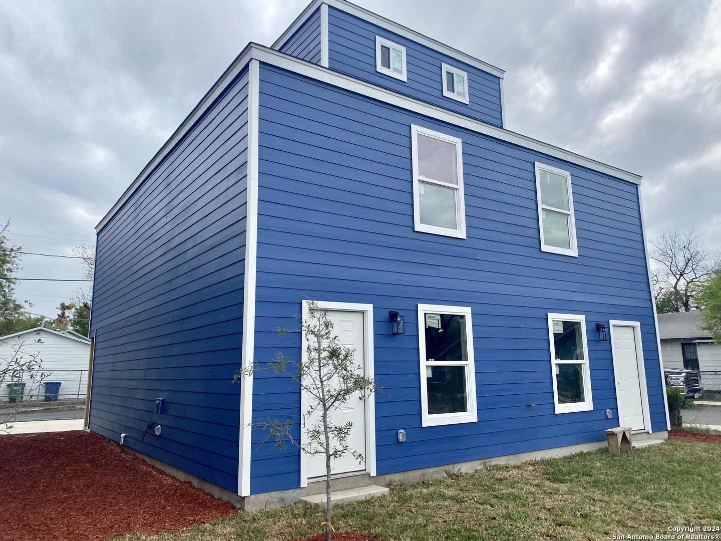 143 Huntington , San Antonio, TX, 78207 | 1734899 | Realty Texas LLC