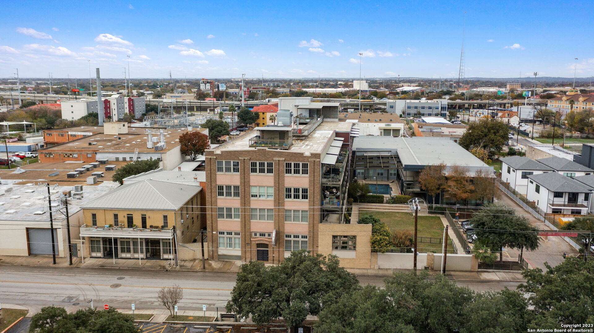831 S Flores St 2106,San Antonio, TX 78204