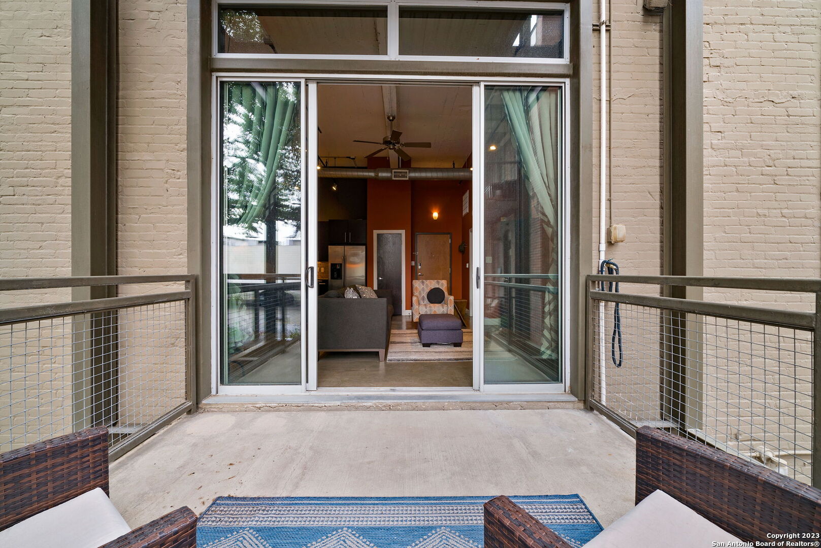 831 S Flores St 2106,San Antonio, TX 78204