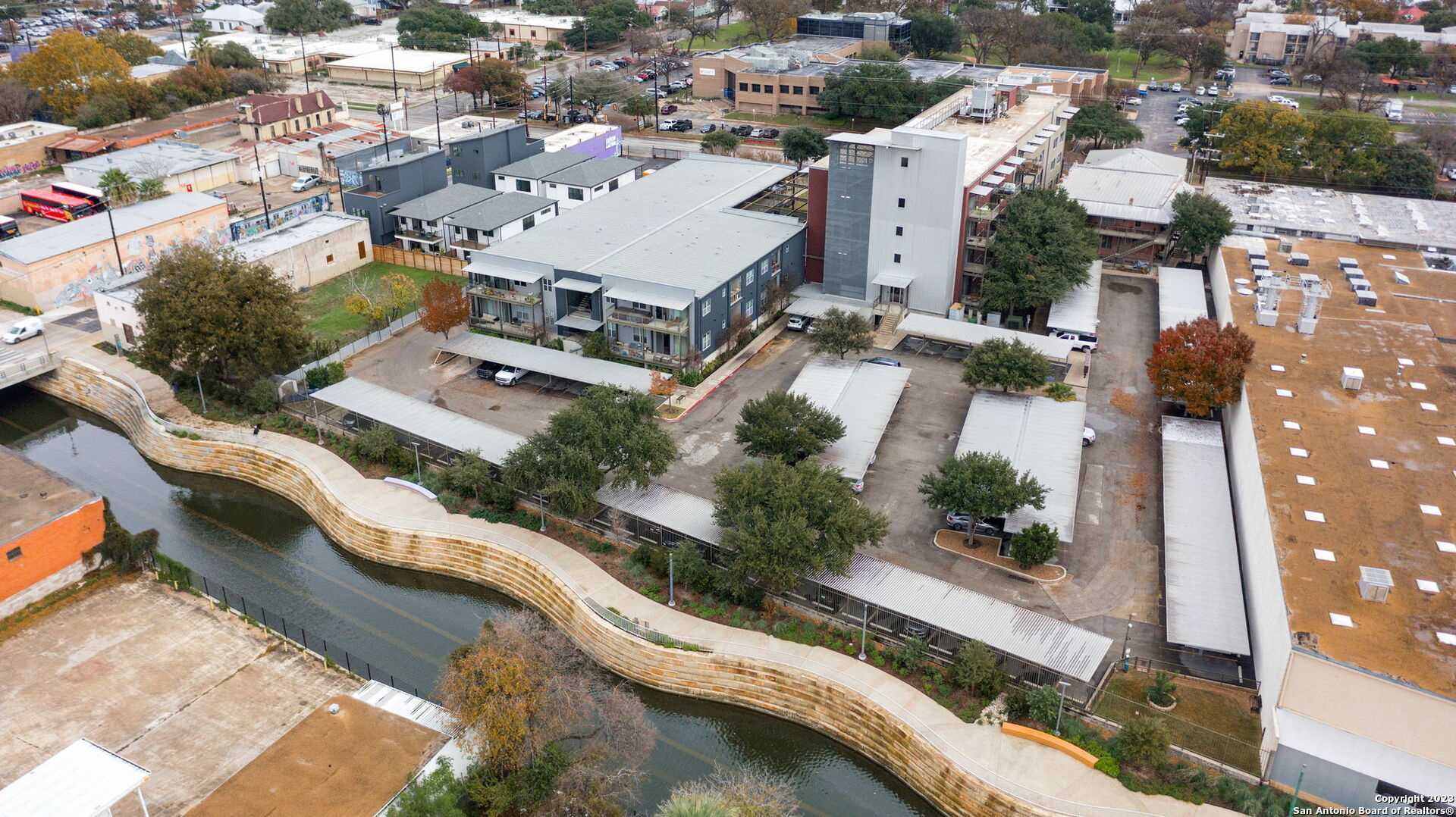 831 S Flores St 2106,San Antonio, TX 78204