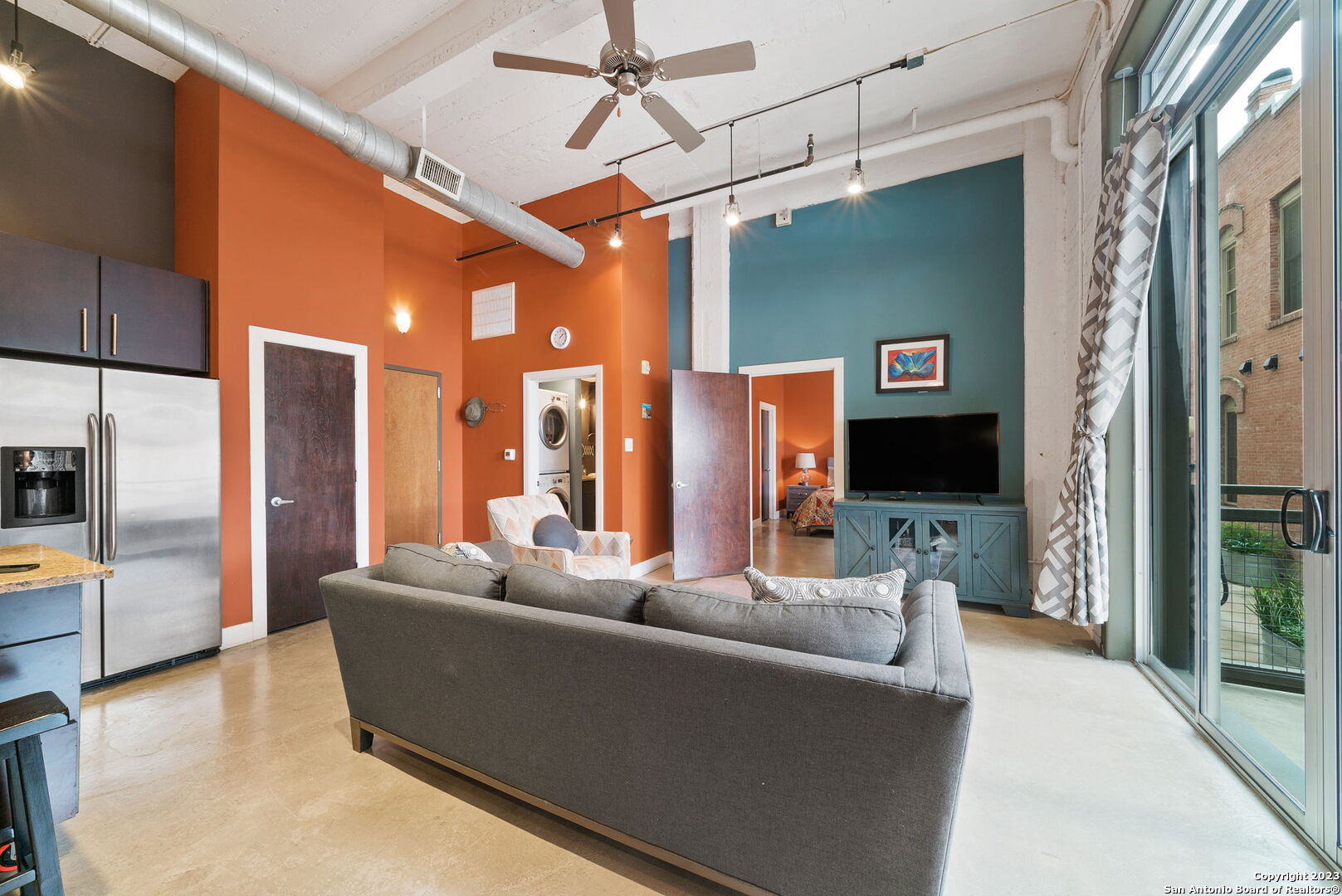 831 S Flores St 2106,San Antonio, TX 78204