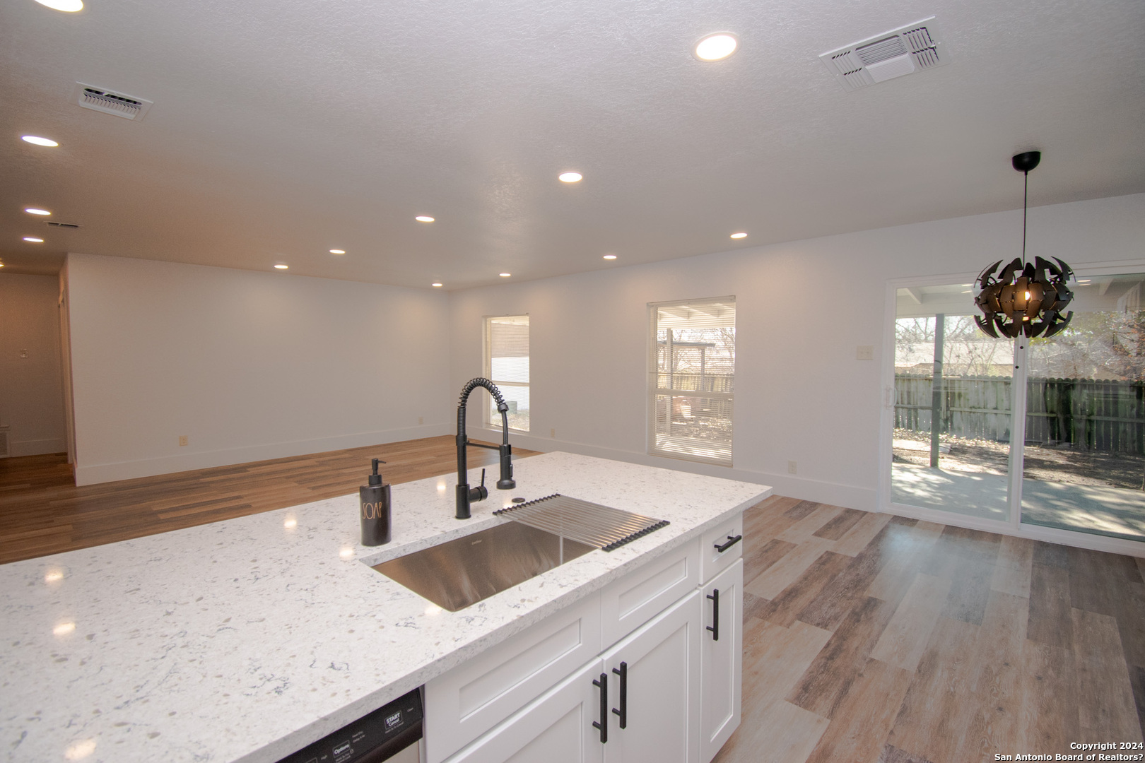 5226 Charolais Dr , San Antonio, TX, 78247 | 1748510 | Realty Texas LLC