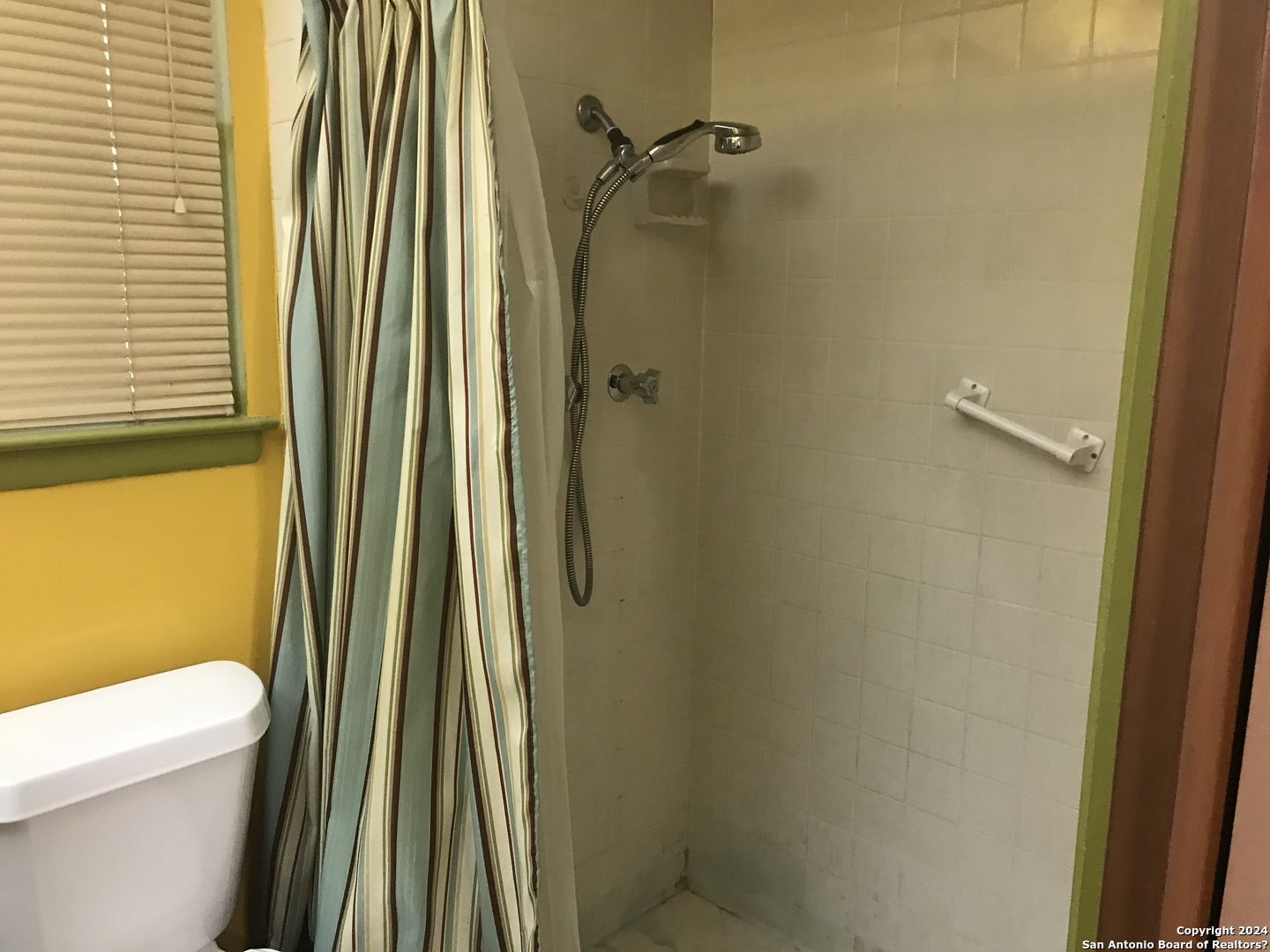 6615 Desilu Dr , San Antonio, TX, 78240 | 1748535 | Realty Texas LLC