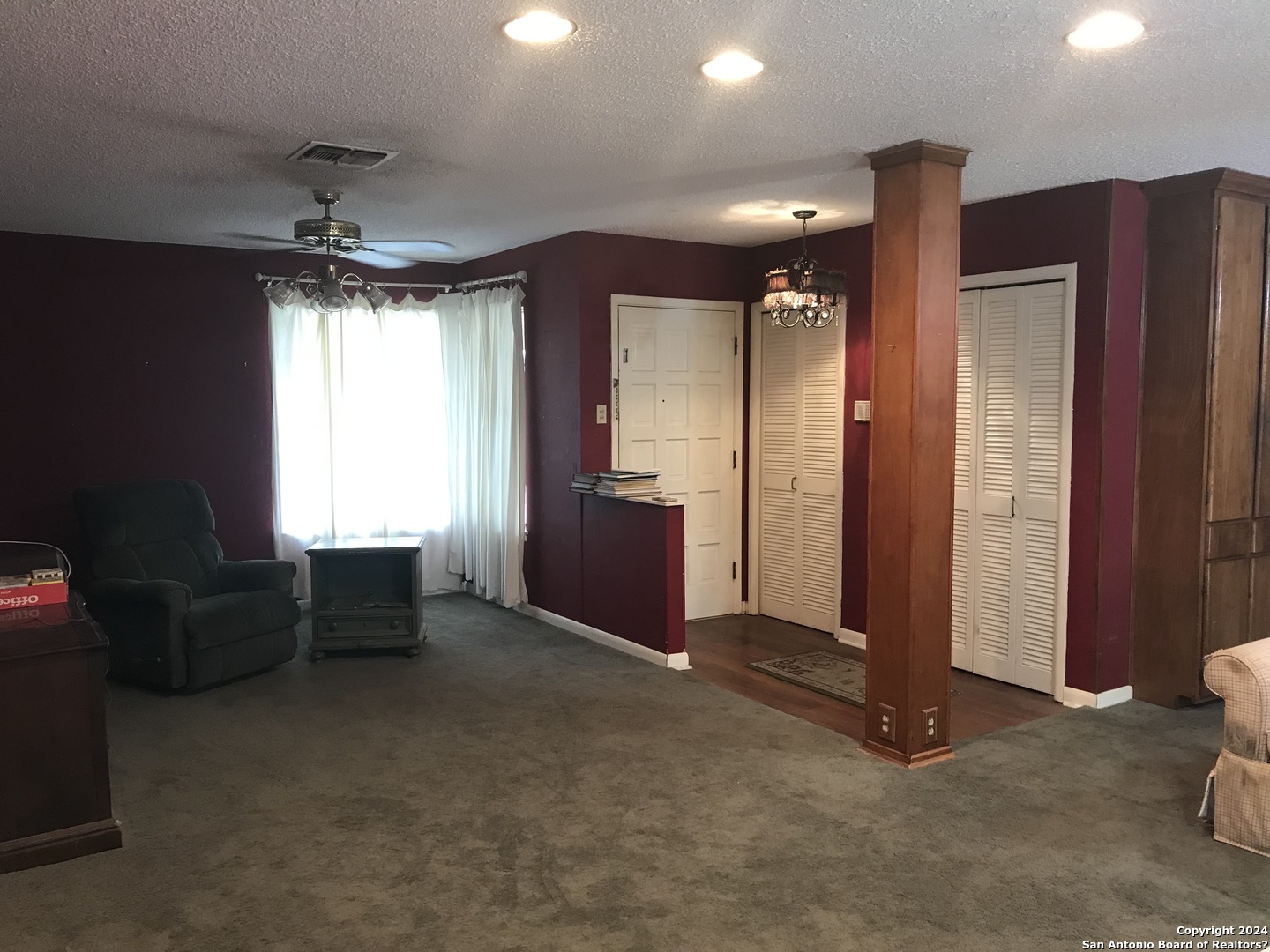 6615 Desilu Dr , San Antonio, TX, 78240 | 1748535 | Realty Texas LLC