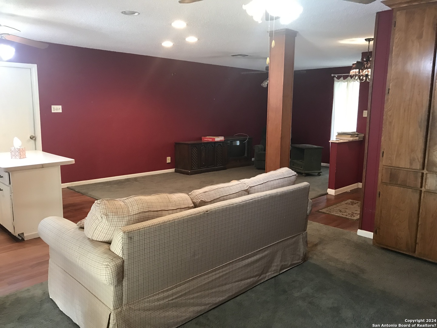 6615 Desilu Dr , San Antonio, TX, 78240 | 1748535 | Realty Texas LLC