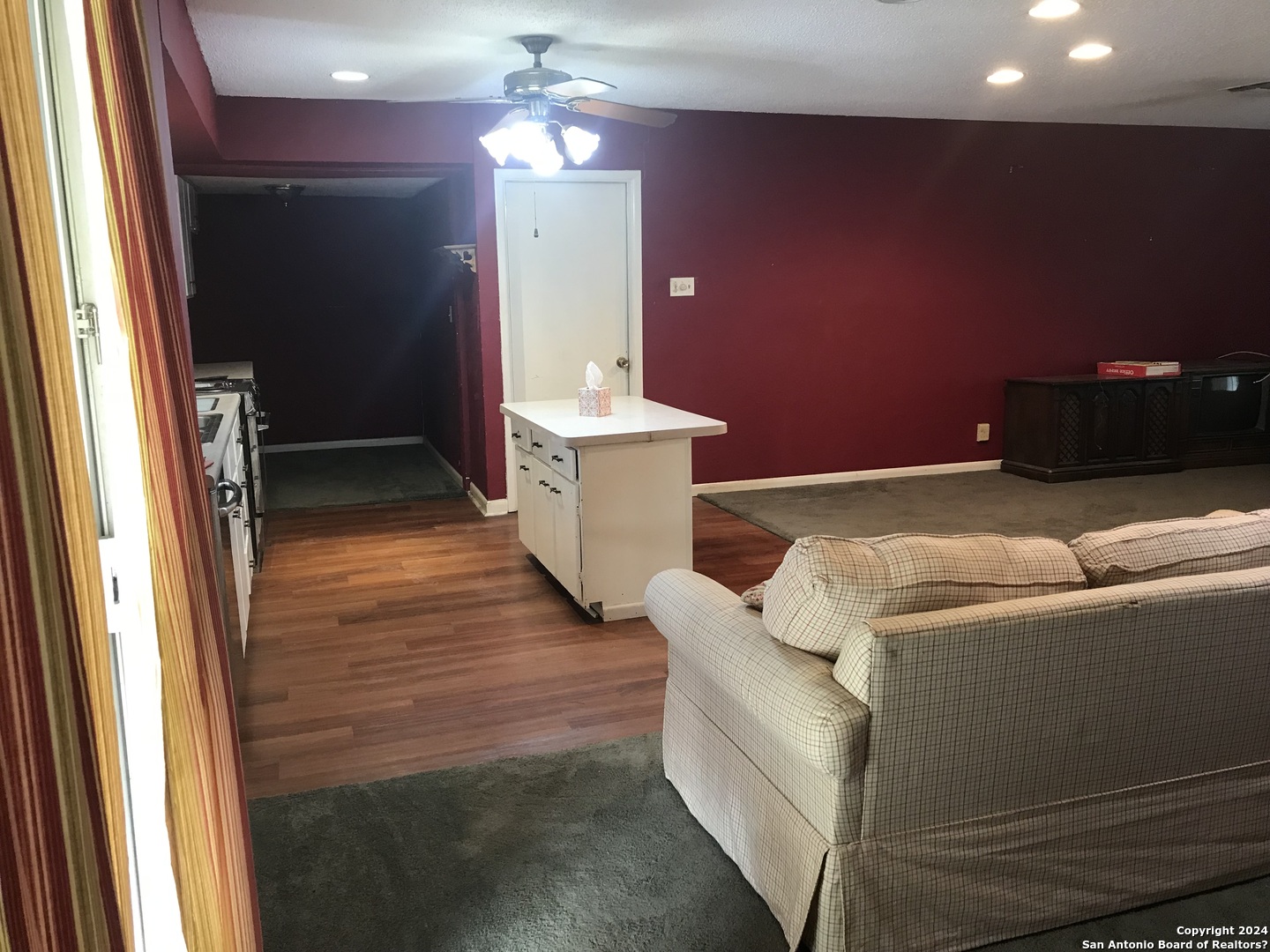 6615 Desilu Dr , San Antonio, TX, 78240 | 1748535 | Realty Texas LLC