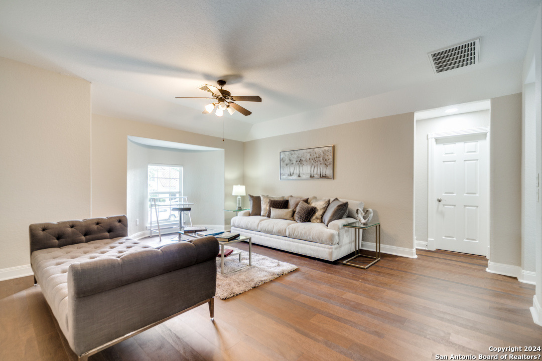 7214 Hovingham , Bexar Co, TX, 78257-1364 | 1750065 | Realty Texas LLC