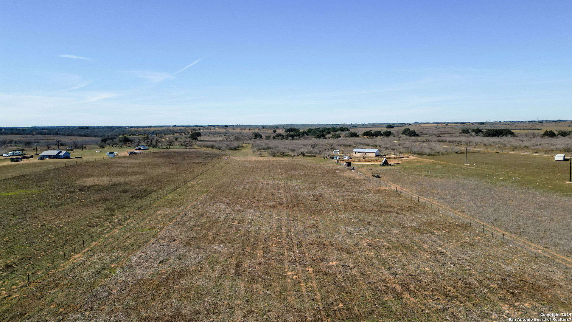 6306 Cr 405 , Floresville, TX, 78114 | 1750285 | Realty Texas LLC