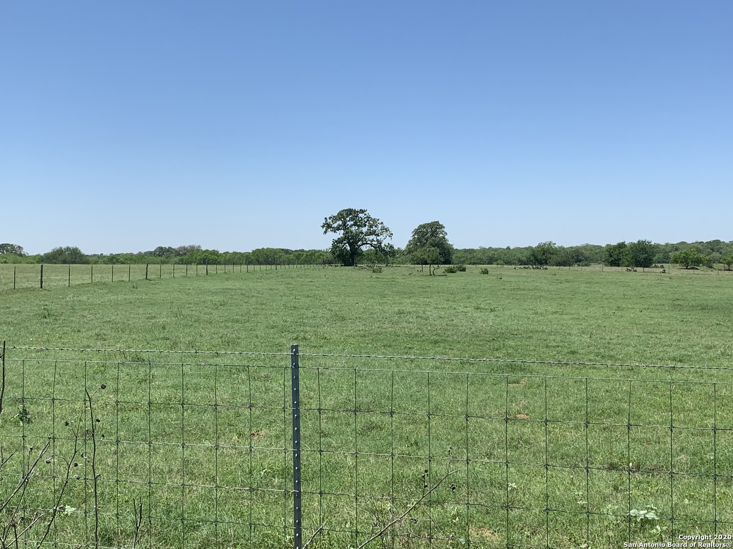 6306 Cr 405 , Floresville, TX, 78114 | 1750285 | Realty Texas LLC