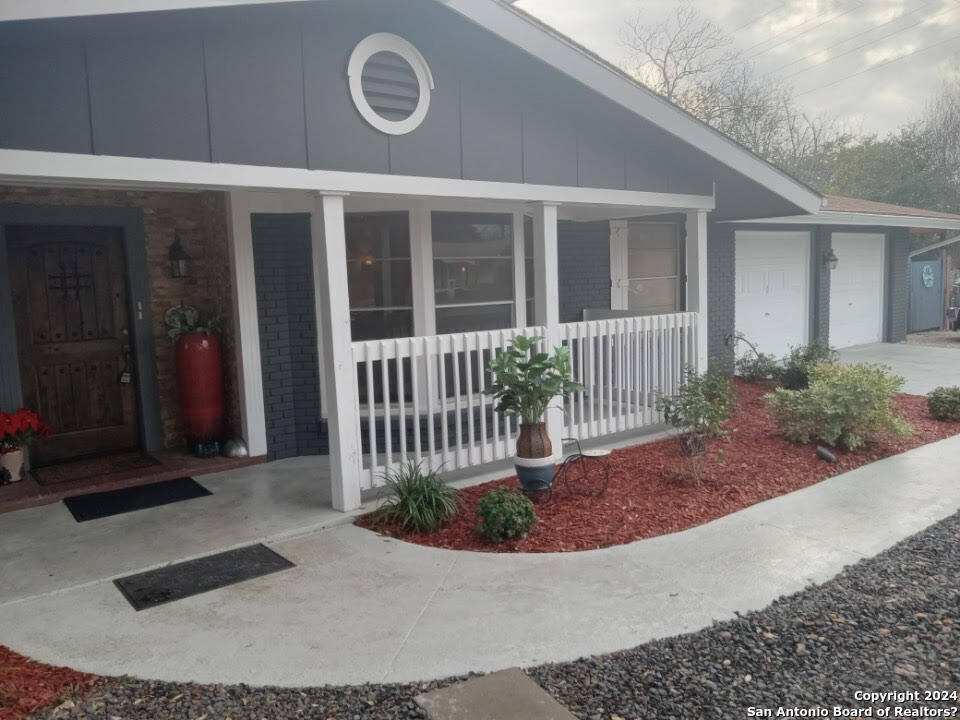 306 Windcrest Dr , Windcrest, TX, 78239 | 1750460 | Realty Texas LLC