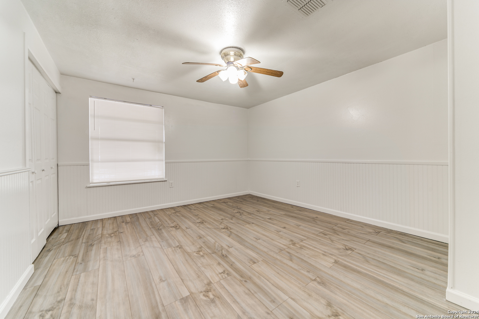 306 Windcrest Dr , Windcrest, TX, 78239 | 1750460 | Realty Texas LLC