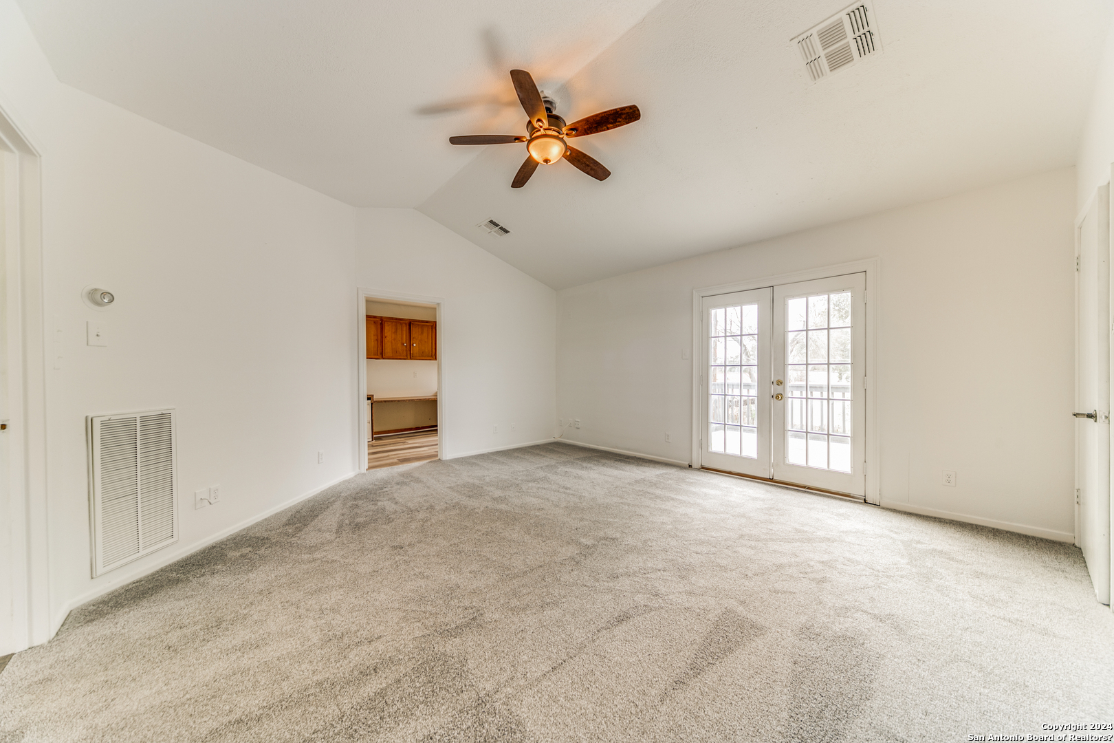 306 Windcrest Dr , Windcrest, TX, 78239 | 1750460 | Realty Texas LLC