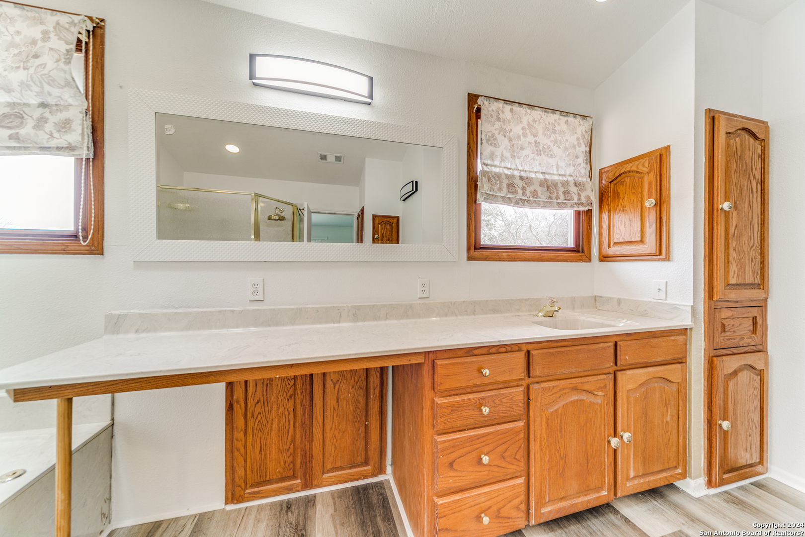 306 Windcrest Dr , Windcrest, TX, 78239 | 1750460 | Realty Texas LLC