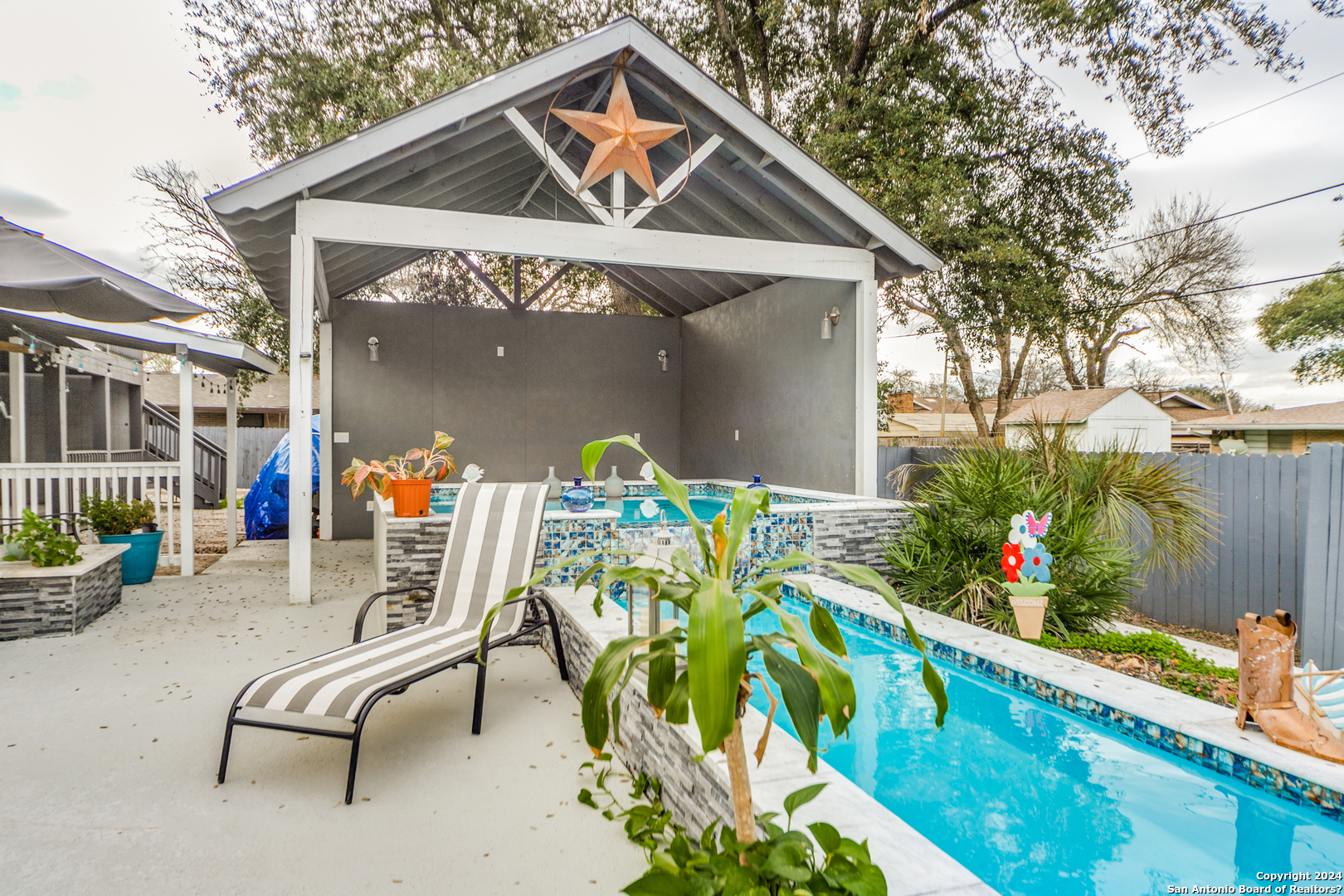 306 Windcrest Dr , Windcrest, TX, 78239 | 1750460 | Realty Texas LLC