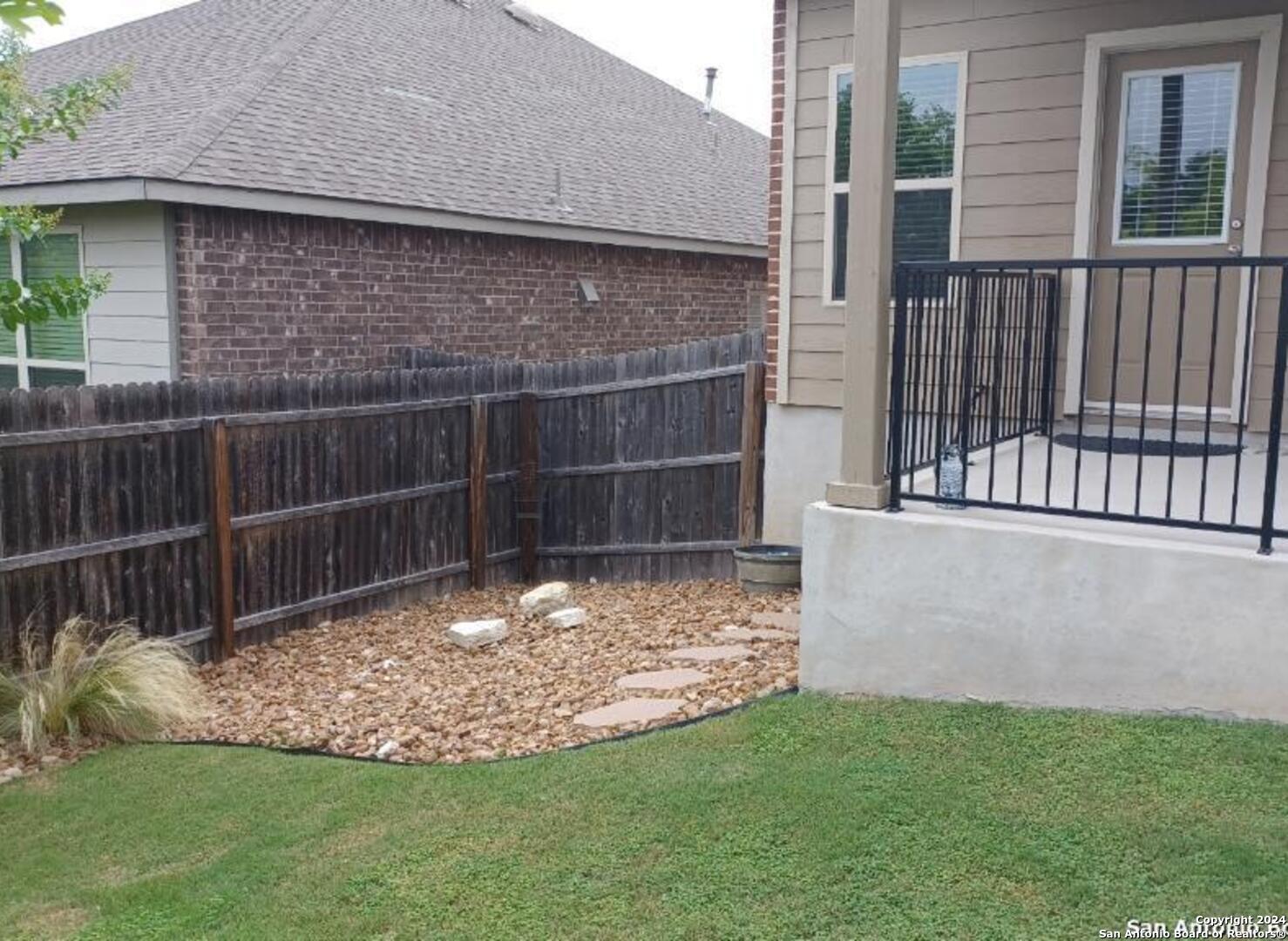 907 Ranch Falls , San Antonio, TX, 78245-3557 | 1749246 | Realty Texas LLC